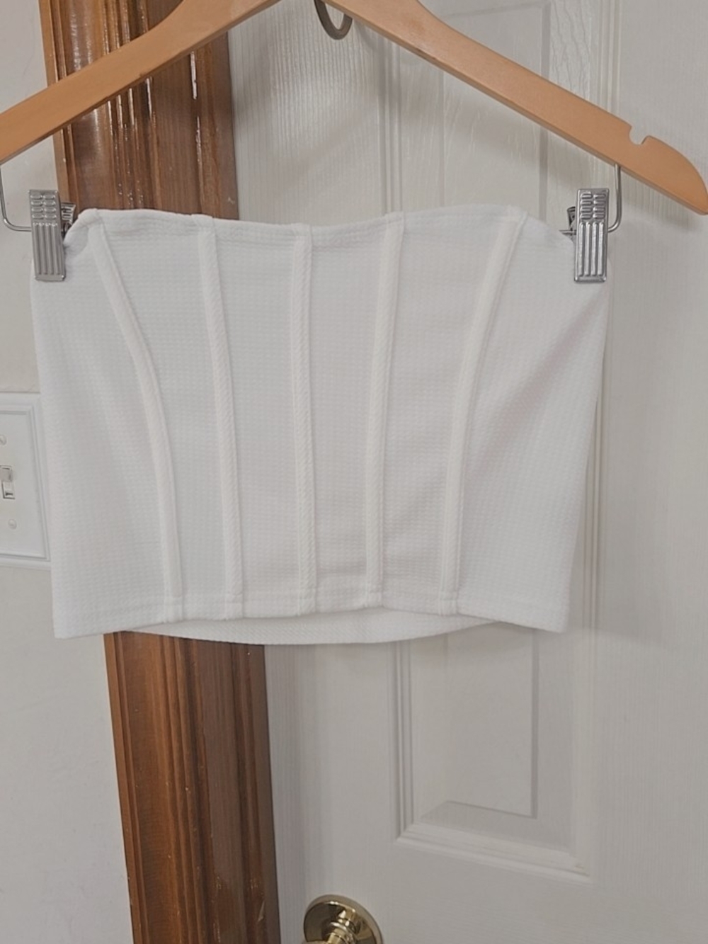 SHEIN White Structured Strapless Crop Top